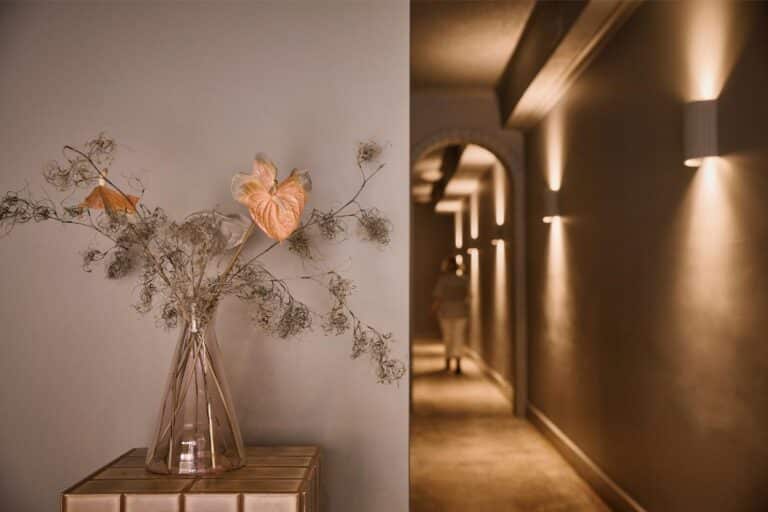 Ma Saj Review in Melbourne: Reaching out with Healing Hands